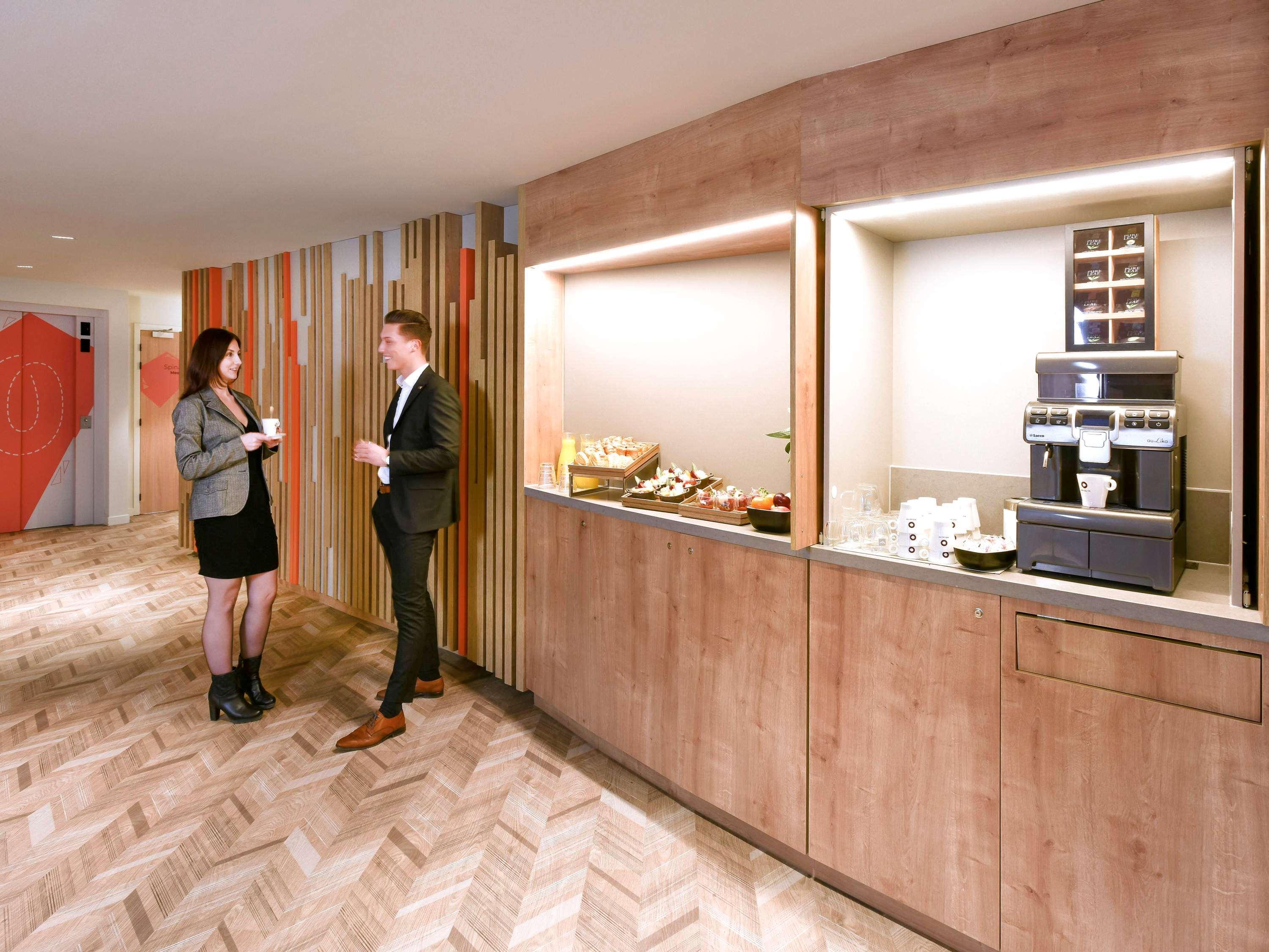 Novotel Wavre Brussels East מראה חיצוני תמונה
